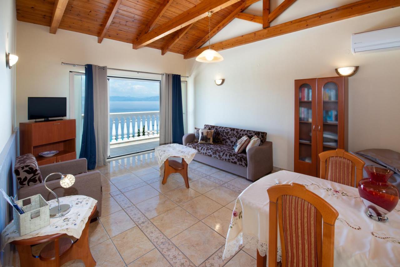 Villa Avgerini Paxos Gaios Luaran gambar