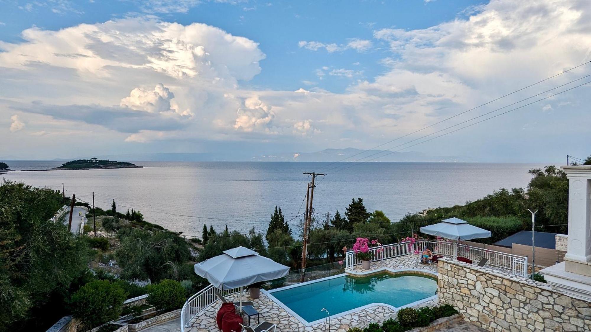 Villa Avgerini Paxos Gaios Luaran gambar