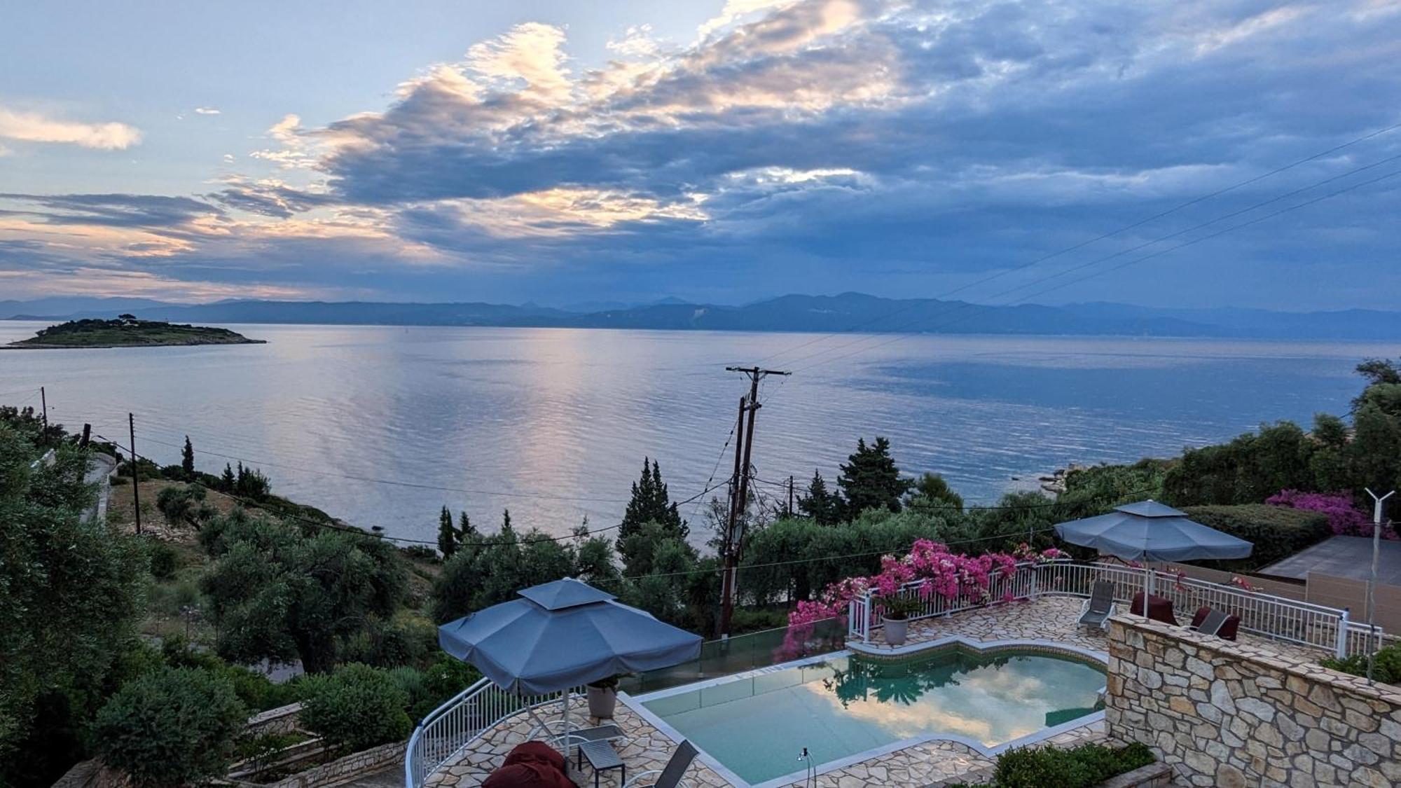 Villa Avgerini Paxos Gaios Luaran gambar